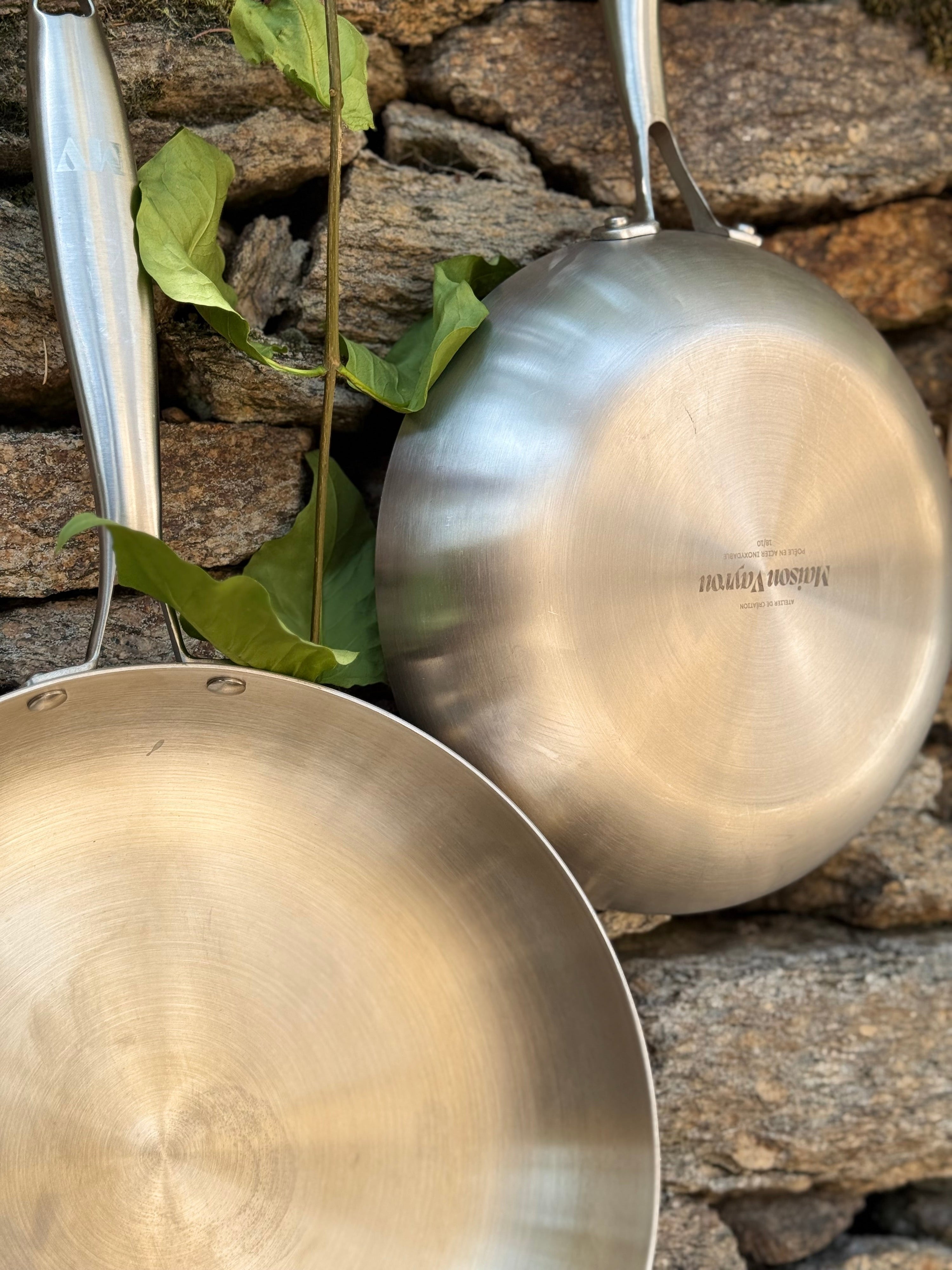 Poêle en inox : le guide ultime pour une cuisine saine et durable